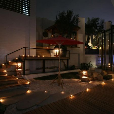 Chateau Boutique Motel Taichung Exteriör bild