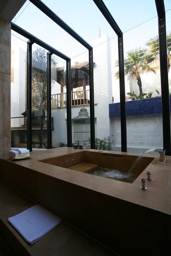 Chateau Boutique Motel Taichung Exteriör bild