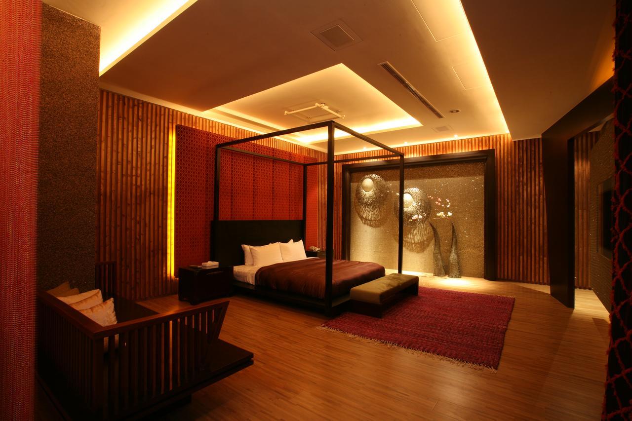 Chateau Boutique Motel Taichung Exteriör bild