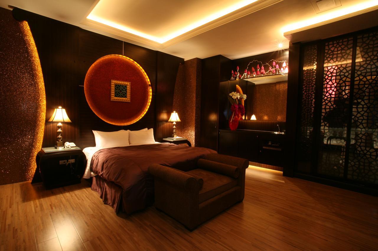 Chateau Boutique Motel Taichung Exteriör bild