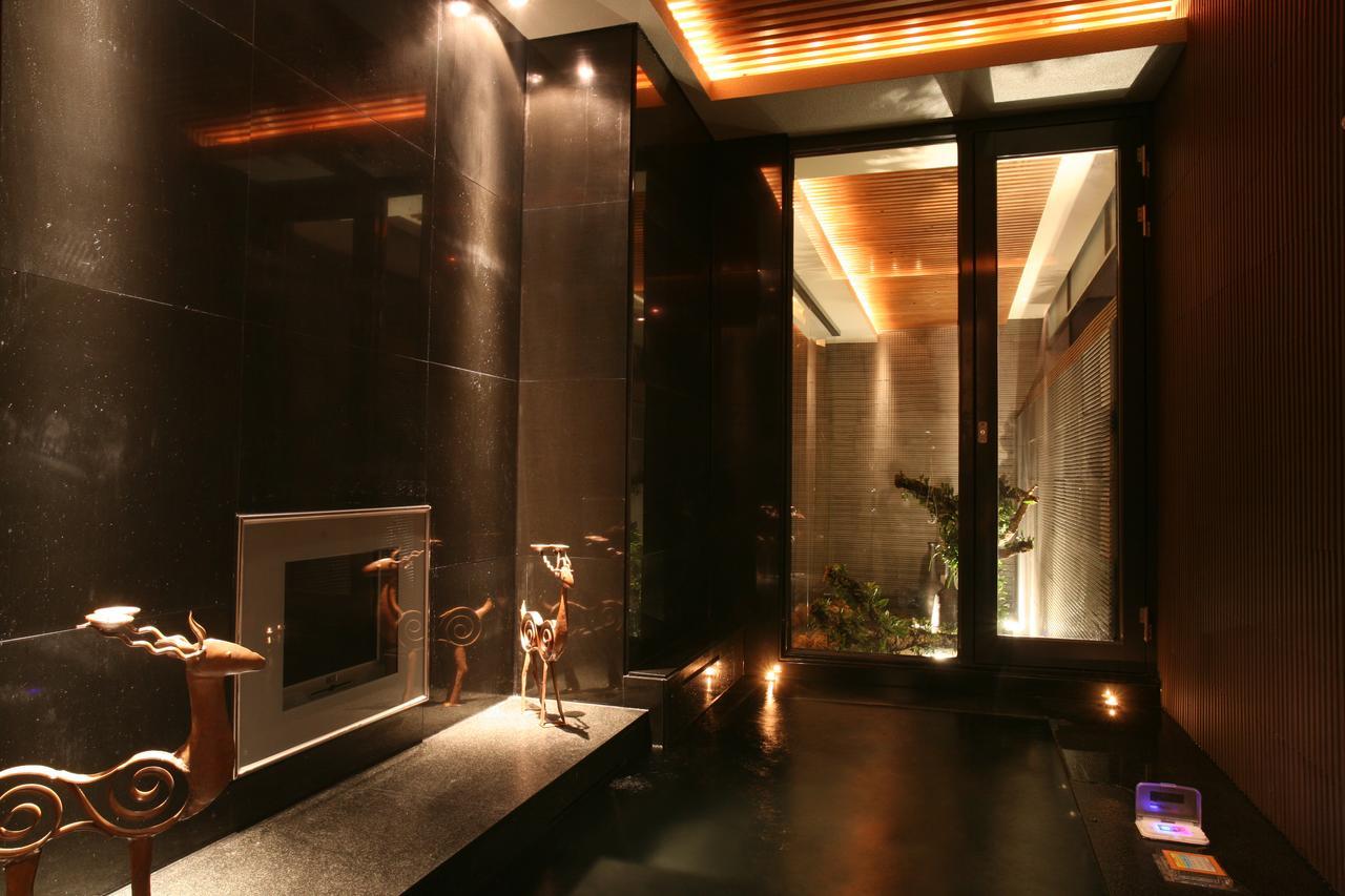 Chateau Boutique Motel Taichung Exteriör bild