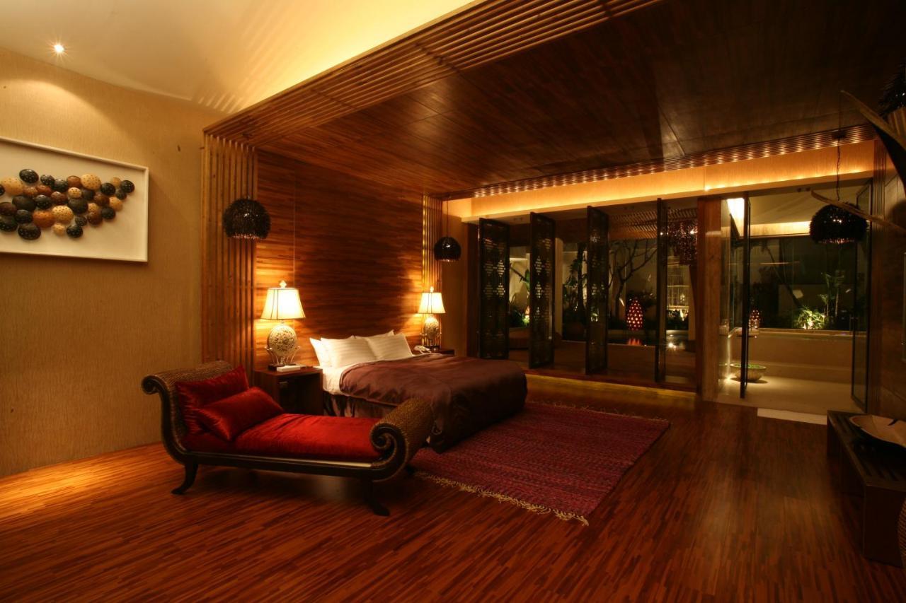 Chateau Boutique Motel Taichung Exteriör bild