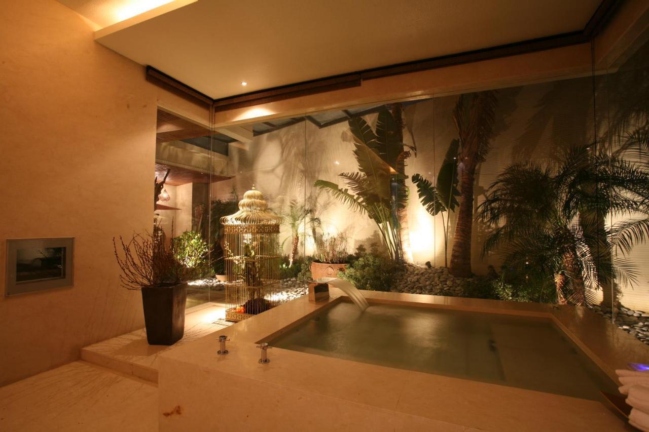 Chateau Boutique Motel Taichung Exteriör bild